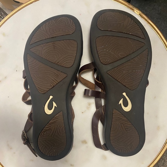 Olukai Sandals- Brown Leather- Size 9W (wide) - Picture 2 of 3